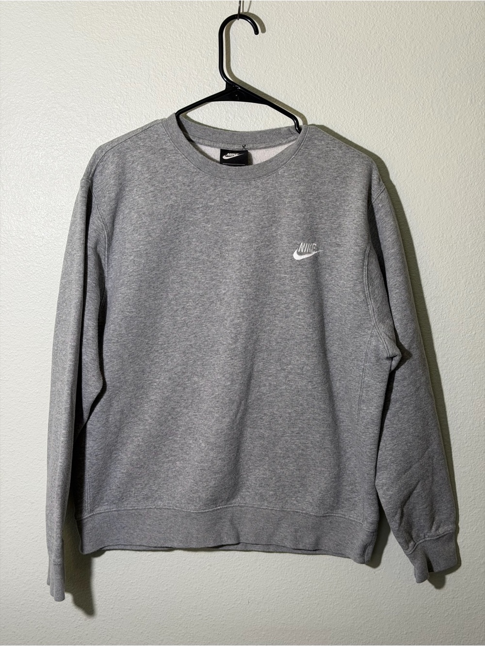 Nike Sweatshirt Men Medium Gray Sportswear Club Fleece Crewneck Pullover Sweater